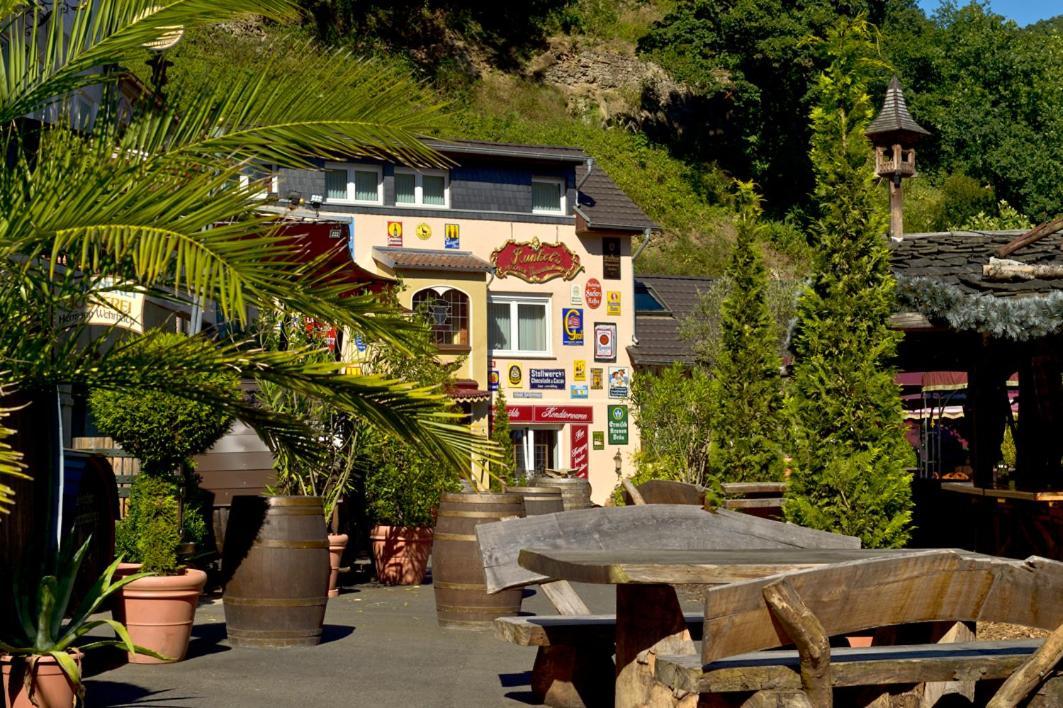 Alte Brauerei Kasbachtal Hotel Ngoại thất bức ảnh
